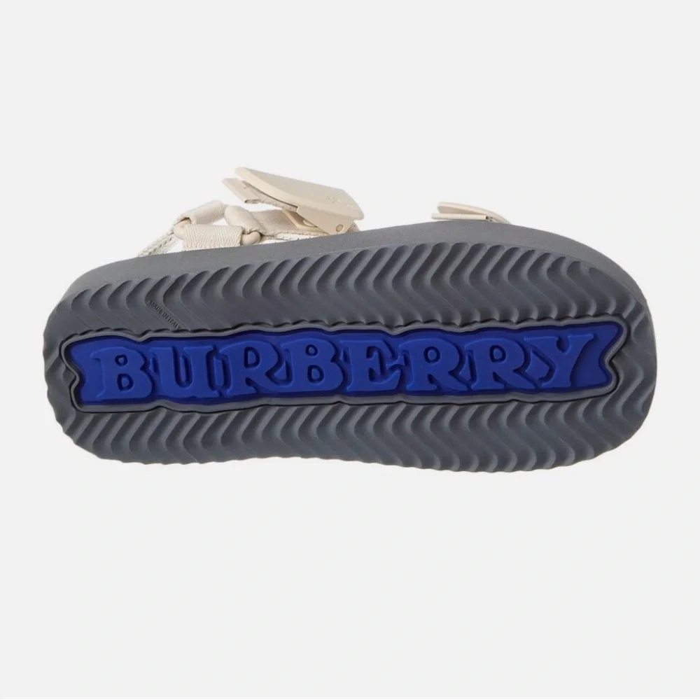 Burberry Women’s Trek Touch Strap Sandal Size 7 NWT - Picture 11 of 11